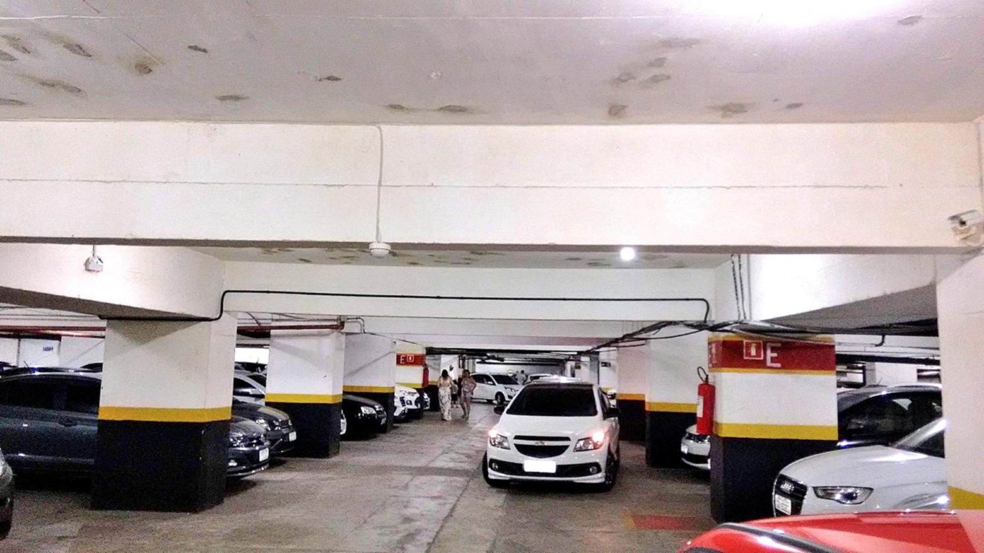 Flat Pitangueiras Boulevard Center