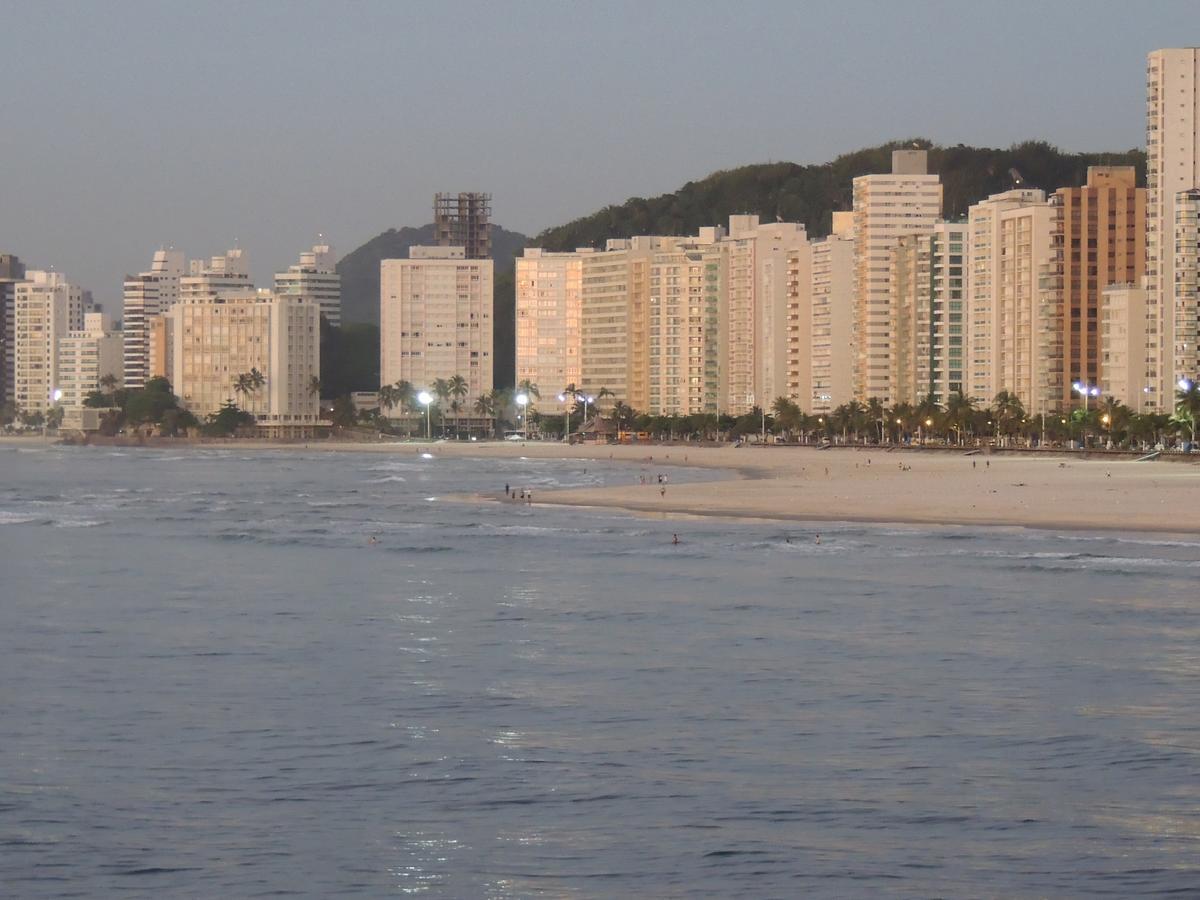 Flat Pitangueiras Boulevard Center *